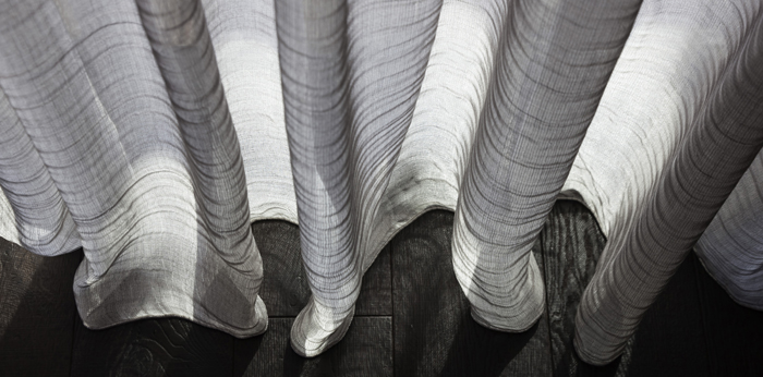 Telas-Fabrics-showroom-architonic-barcelona-equipoDRT-caliope-curtain